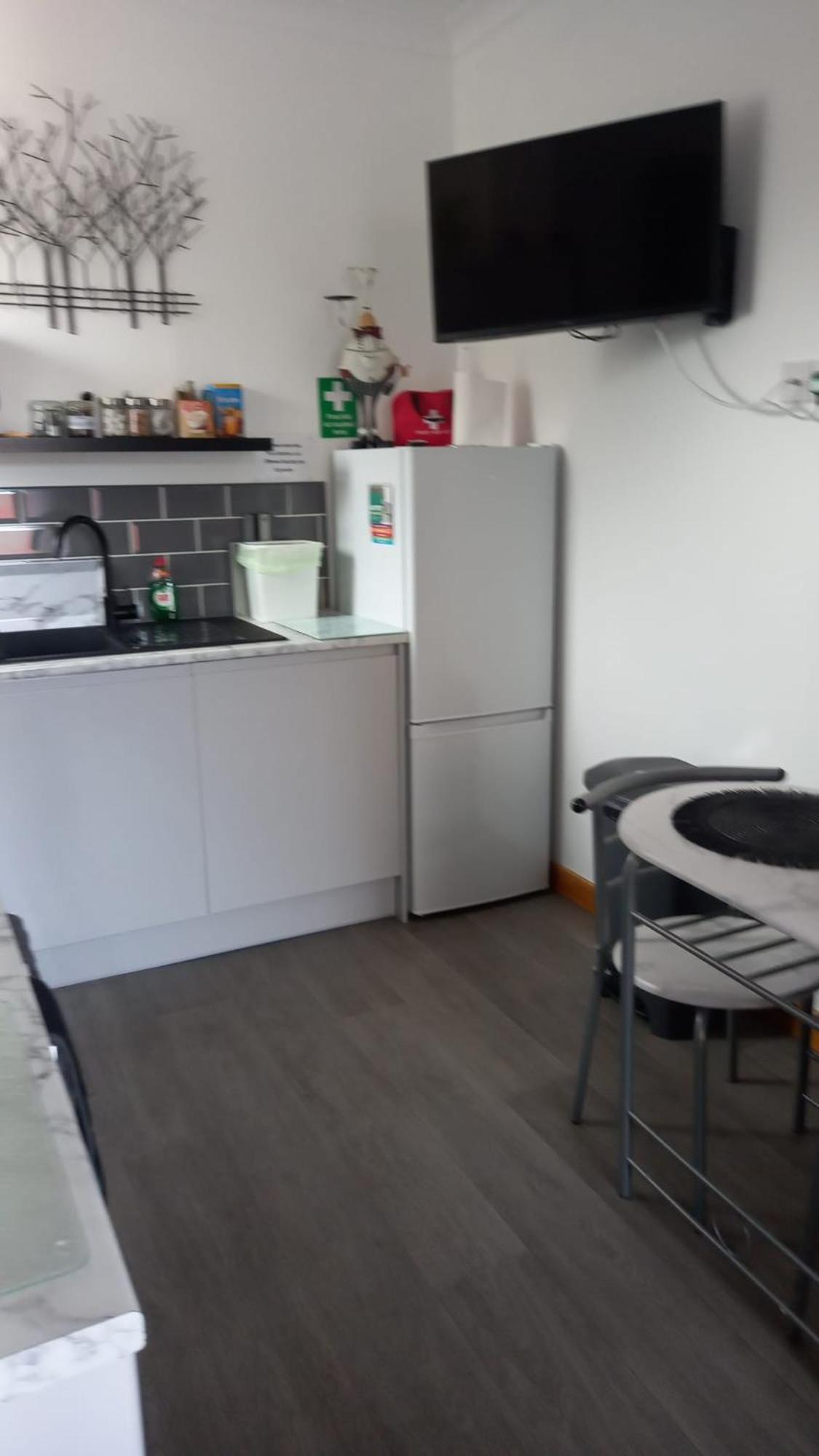 אינברנס Fairfield Townhouse Guest House מראה חיצוני תמונה