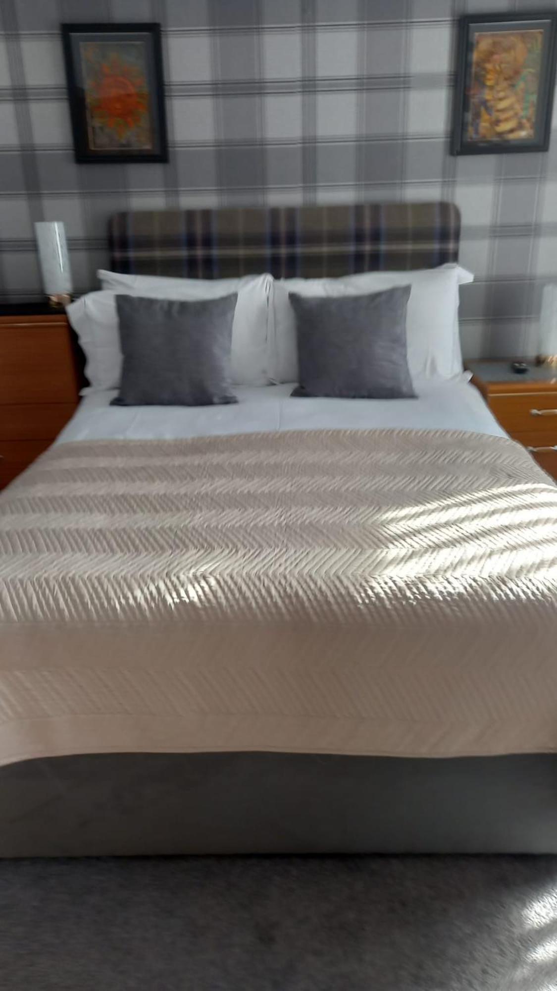 אינברנס Fairfield Townhouse Guest House מראה חיצוני תמונה