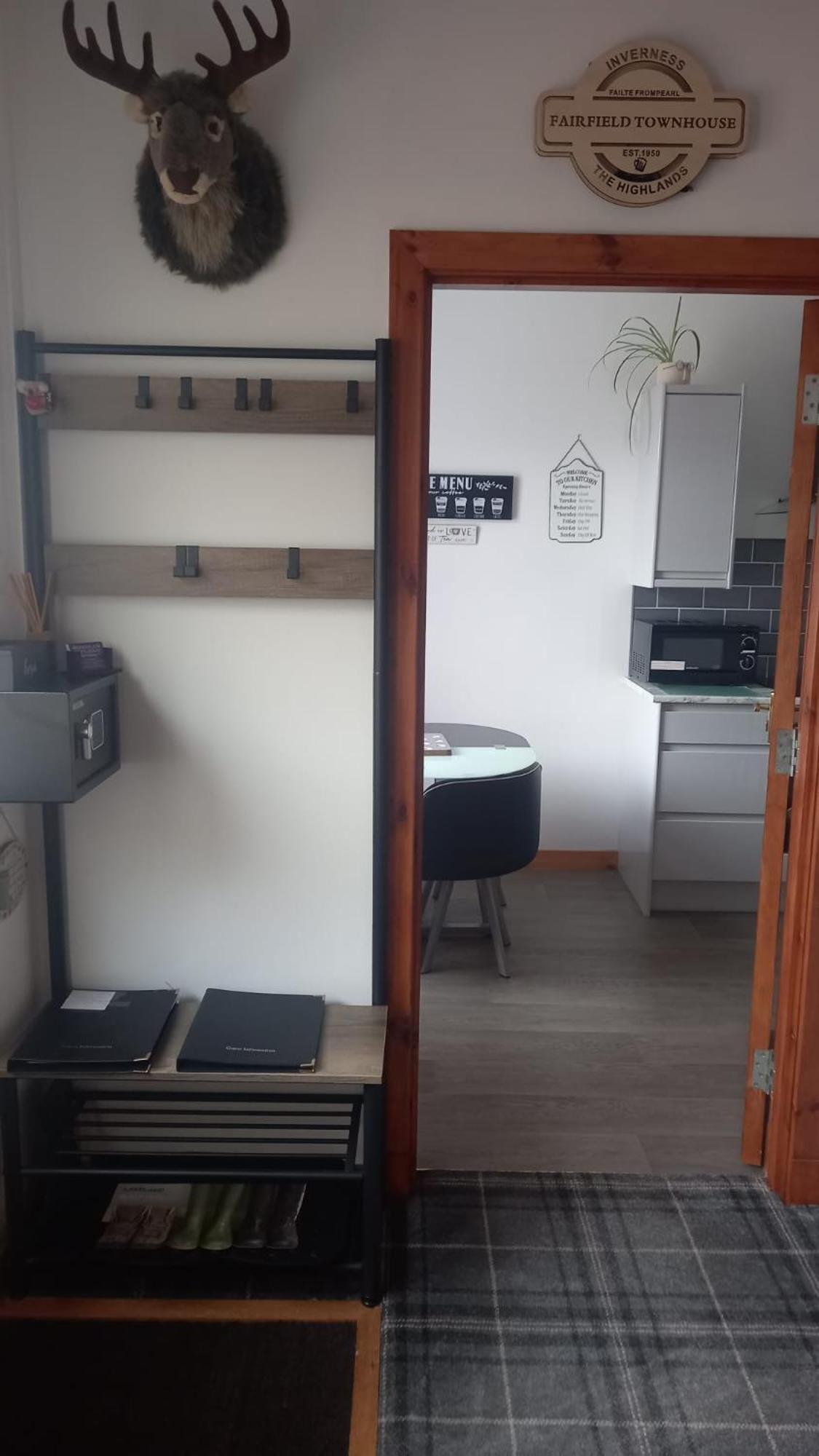 אינברנס Fairfield Townhouse Guest House מראה חיצוני תמונה